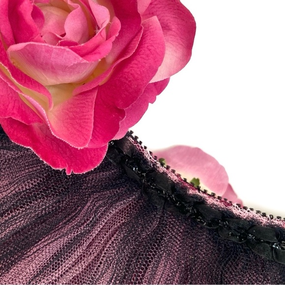 HOUSE OF FIELD BY PATRICIA FIELD Vintage Mini Tulle One Shoulder Dress w/ Roses - Picture 5 of 10